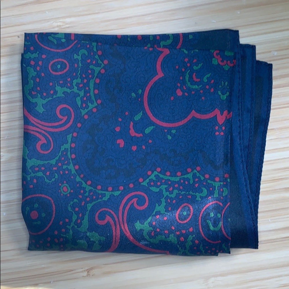 Silk pocket square.
